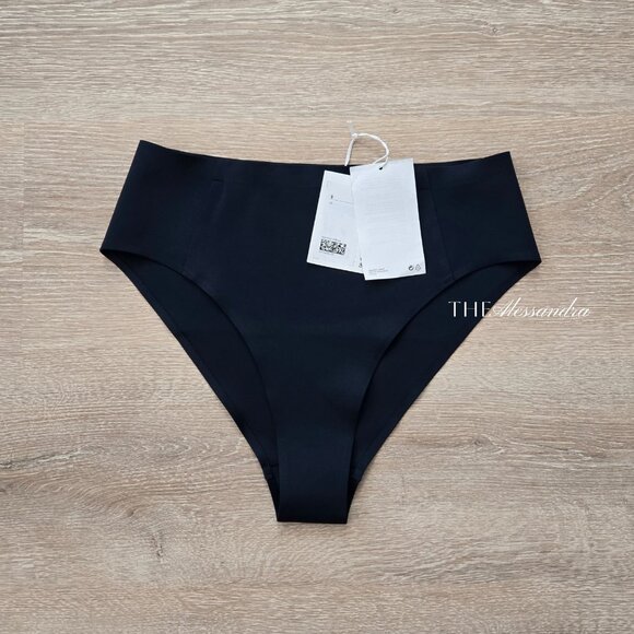COS High-Waisted Bikini Briefs NWT Womens (Navy) Ink Blue Size 8 New With Tags - Picture 11 of 15